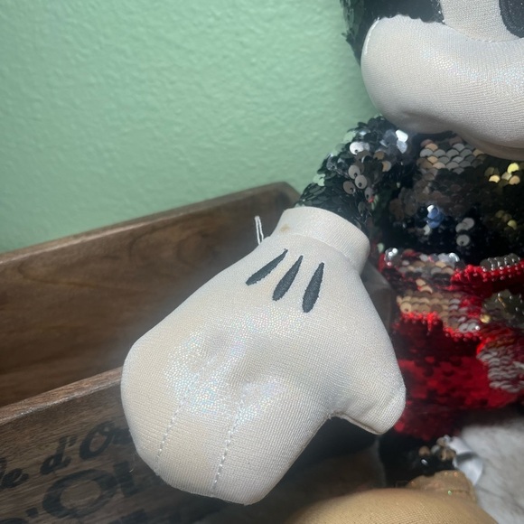 Mickey Mouse Reversible Sequin Plush – Small – 15'' – Special Edition. - Picture 5 of 13
